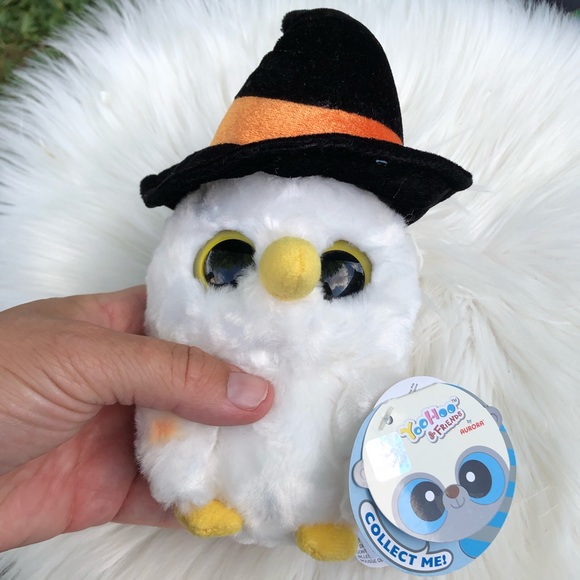 Owl with witches hat - Picture 2 of 5